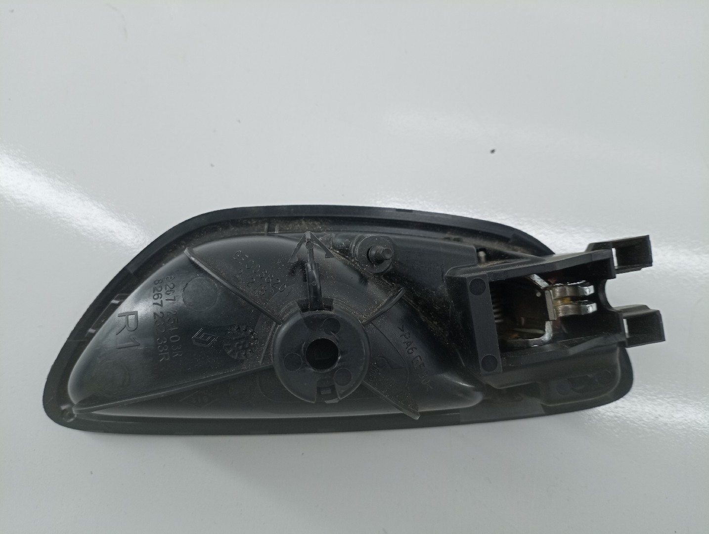 Puxador interior de porta traseira direita RENAULT MEGANE IV Hatchback (B9A/M/N_) | 15 -  Imagem-2