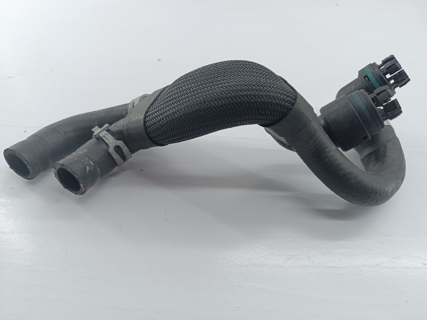 Tubo de Água OPEL ASTRA H GTC (A04) | 05 - 10