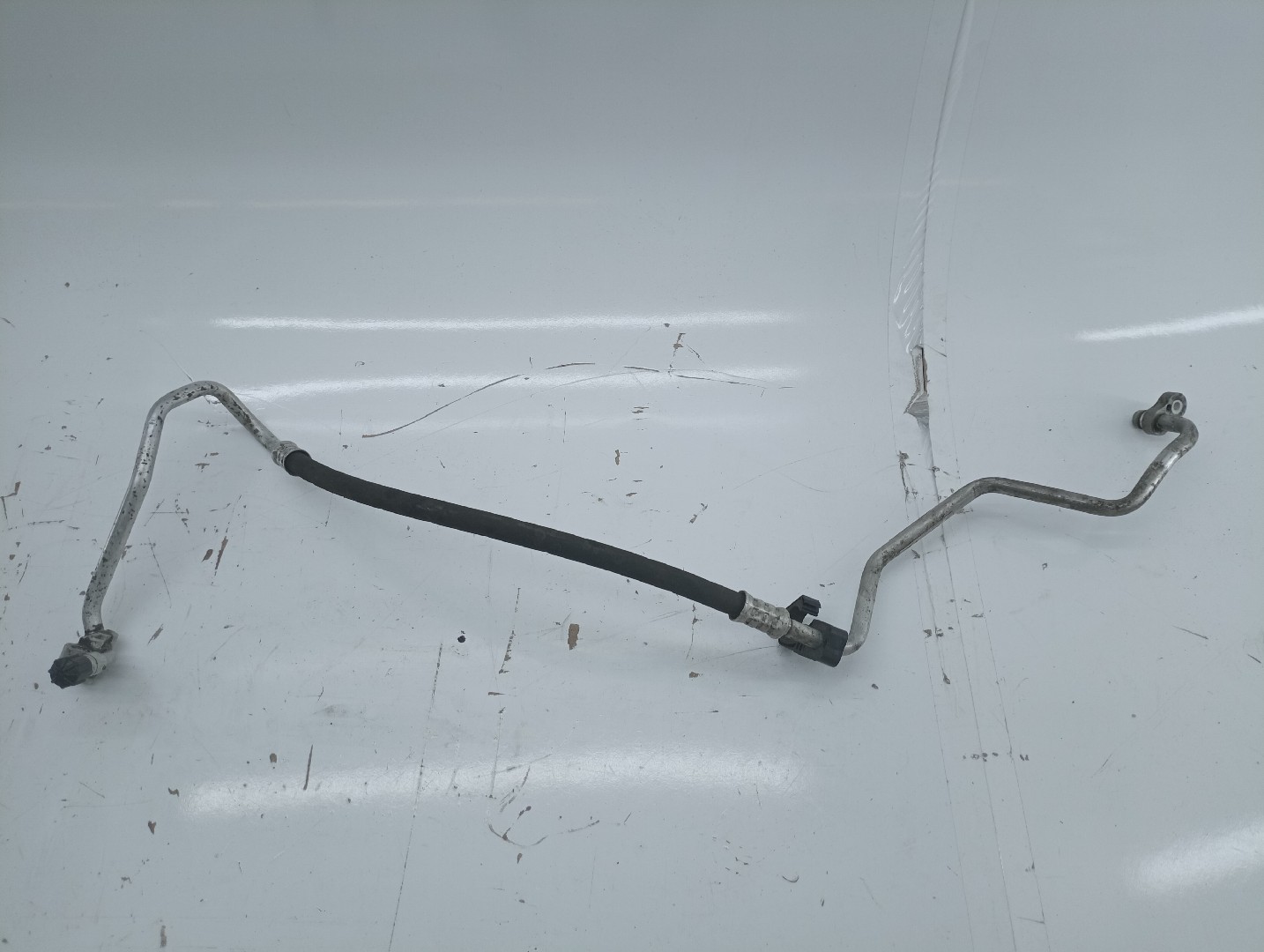 Tubo de Ar condicionado BMW 5 (F10) | 09 - 16