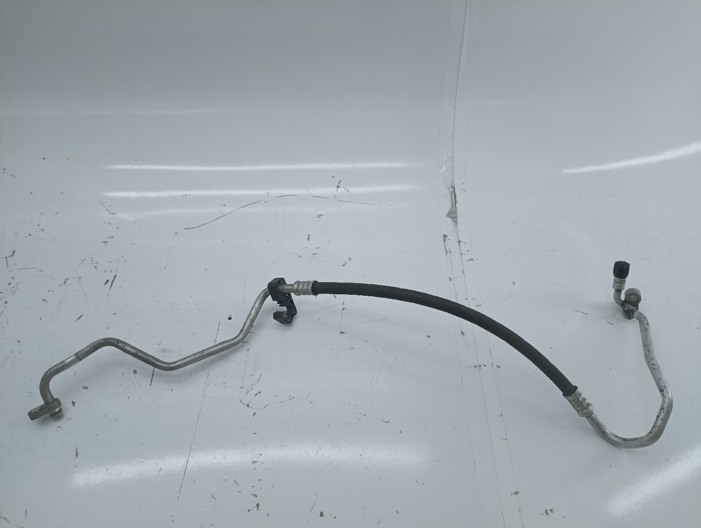 Tubo de Ar condicionado BMW 5 (F10) | 09 - 16 Imagem-5