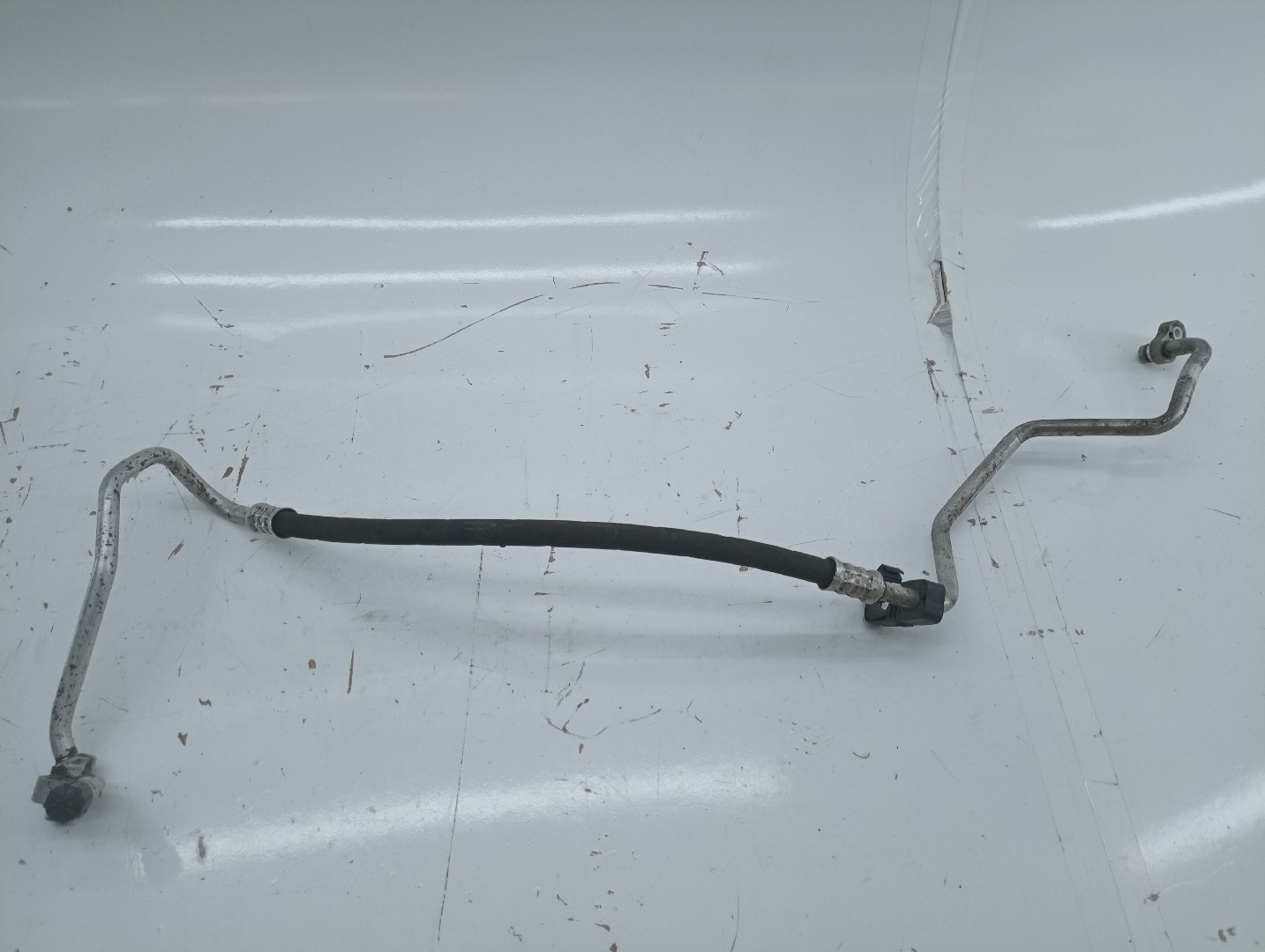 Tubo de Ar condicionado BMW 5 (F10) | 09 - 16 Imagem-4