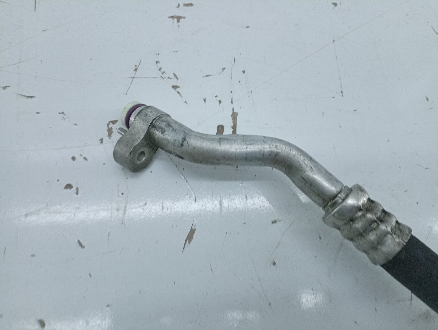 Tubo de Ar Condicionado BMW 5 (F10) | 09 - 16 Imagem-1