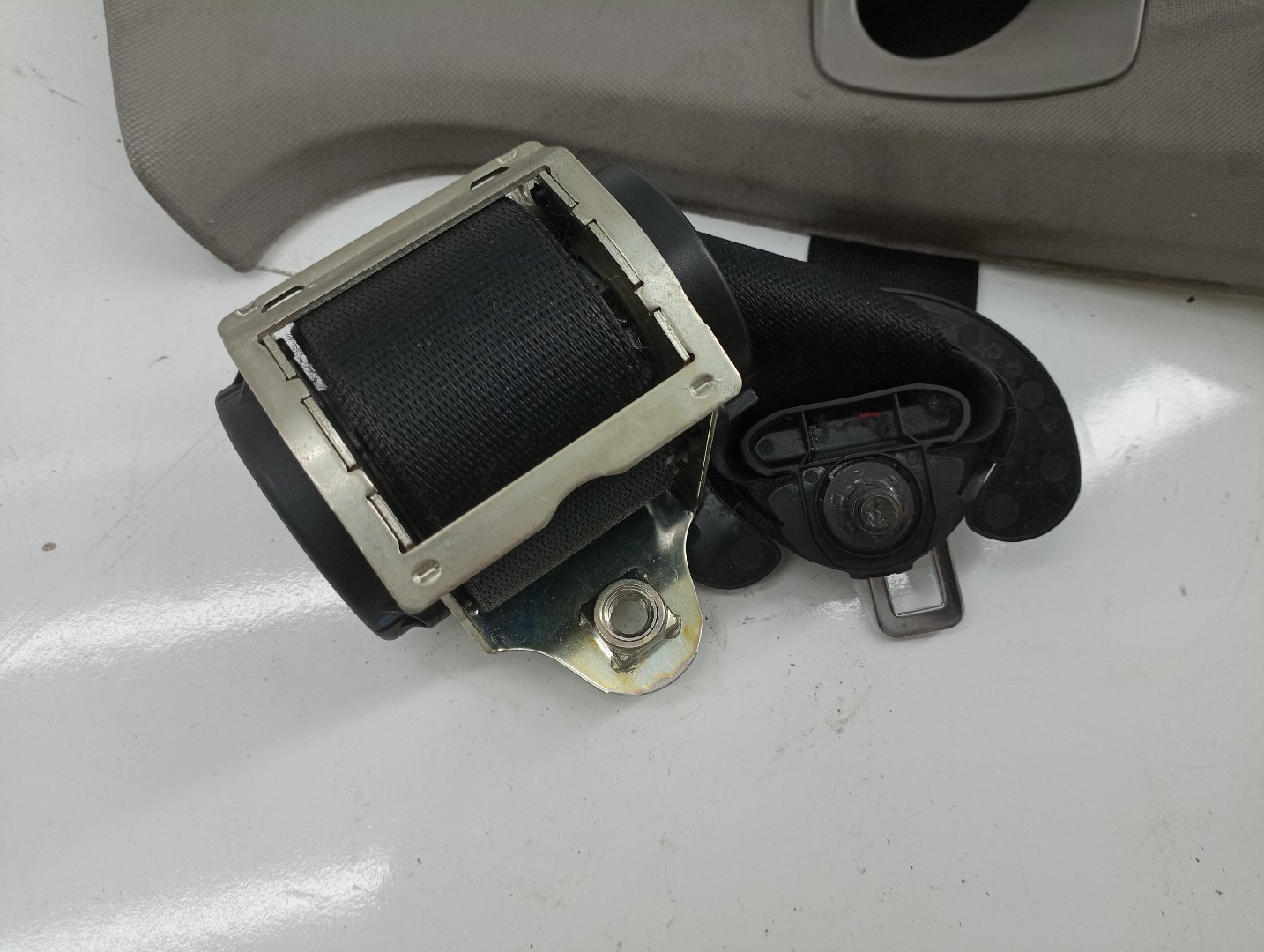 Cinto Frente Direito BMW 5 (F10) | 09 - 16 Imagem-1