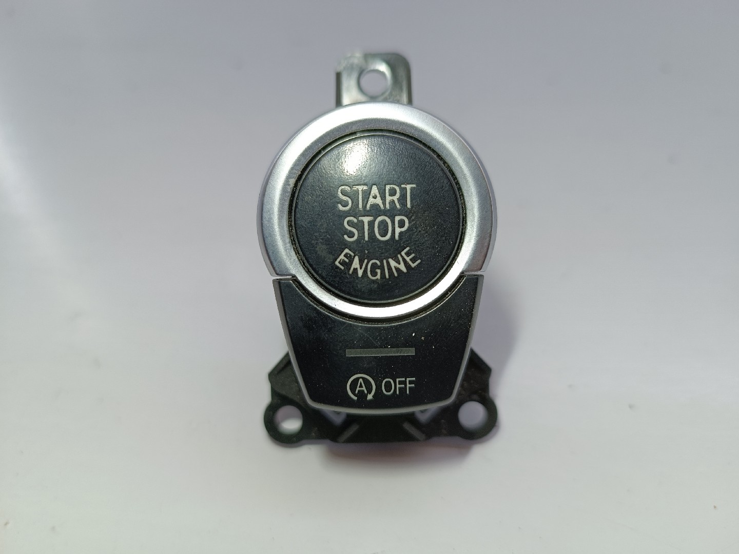 Botão Start/Stop BMW 5 (F10) | 09 - 16 Imagem-5