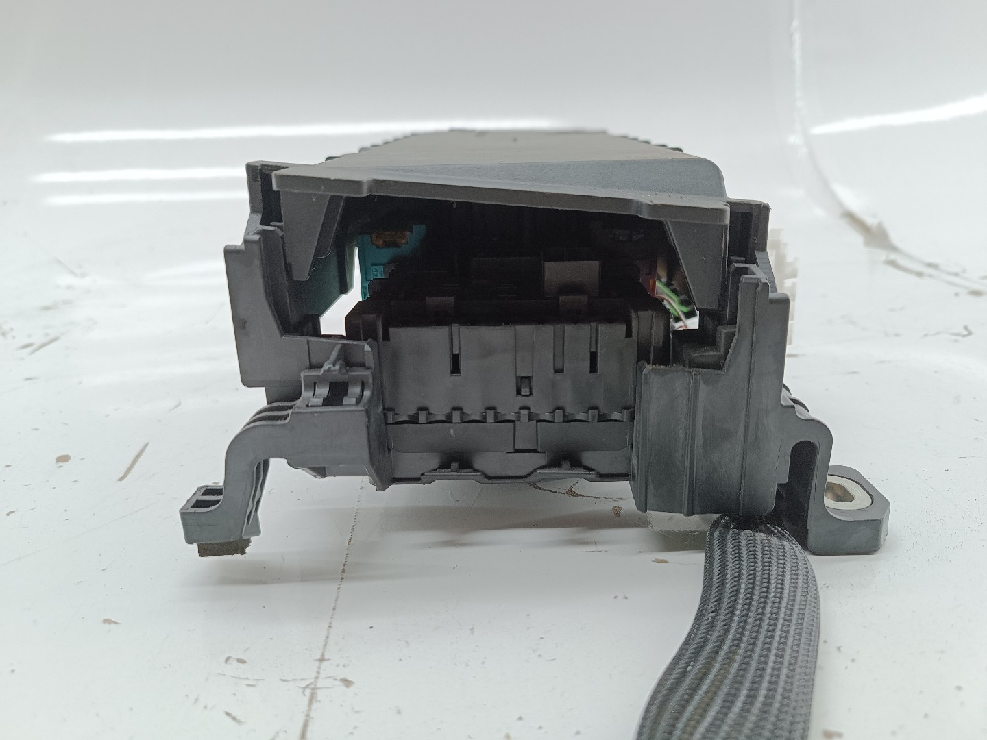 Caixa de fusíveis e relés MERCEDES-BENZ CLA Shooting Brake (X117) | 15 - 19 Imagem-6