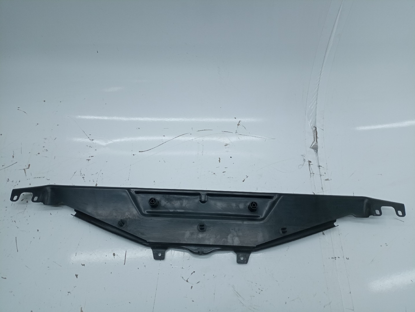 Suporte de radiador BMW 5 (F10) | 09 - 16 Imagem-2