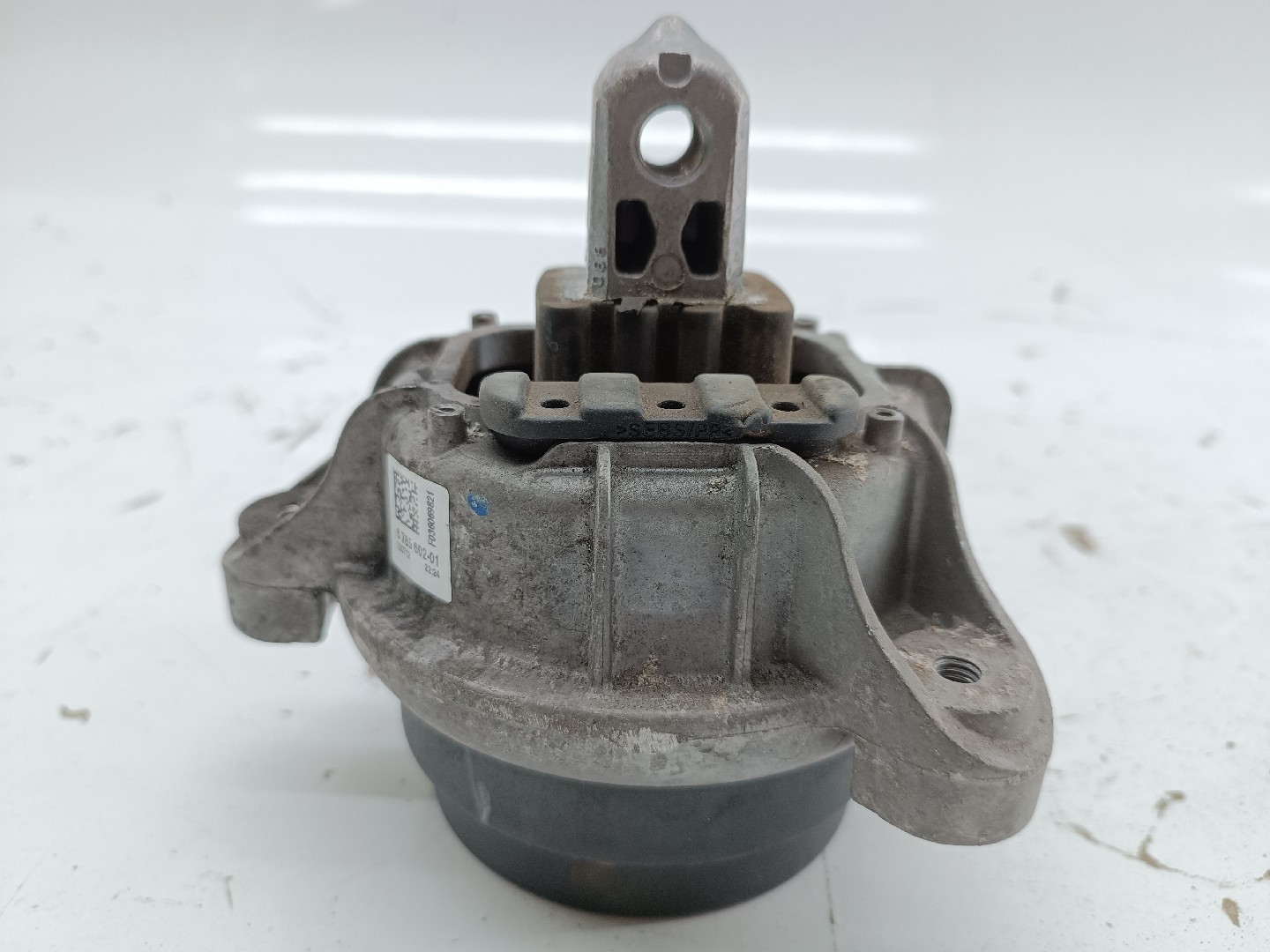 Soporte del motor BMW 5 (F10) | 09 - 16