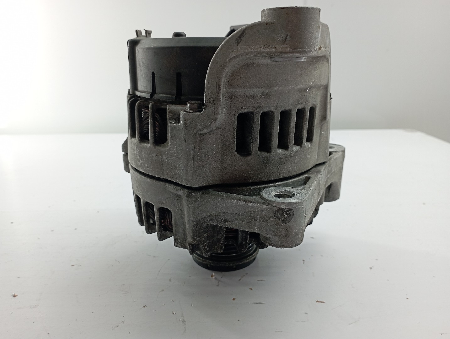 Alternador BMW 5 (F10) | 09 - 16 Imagem-1