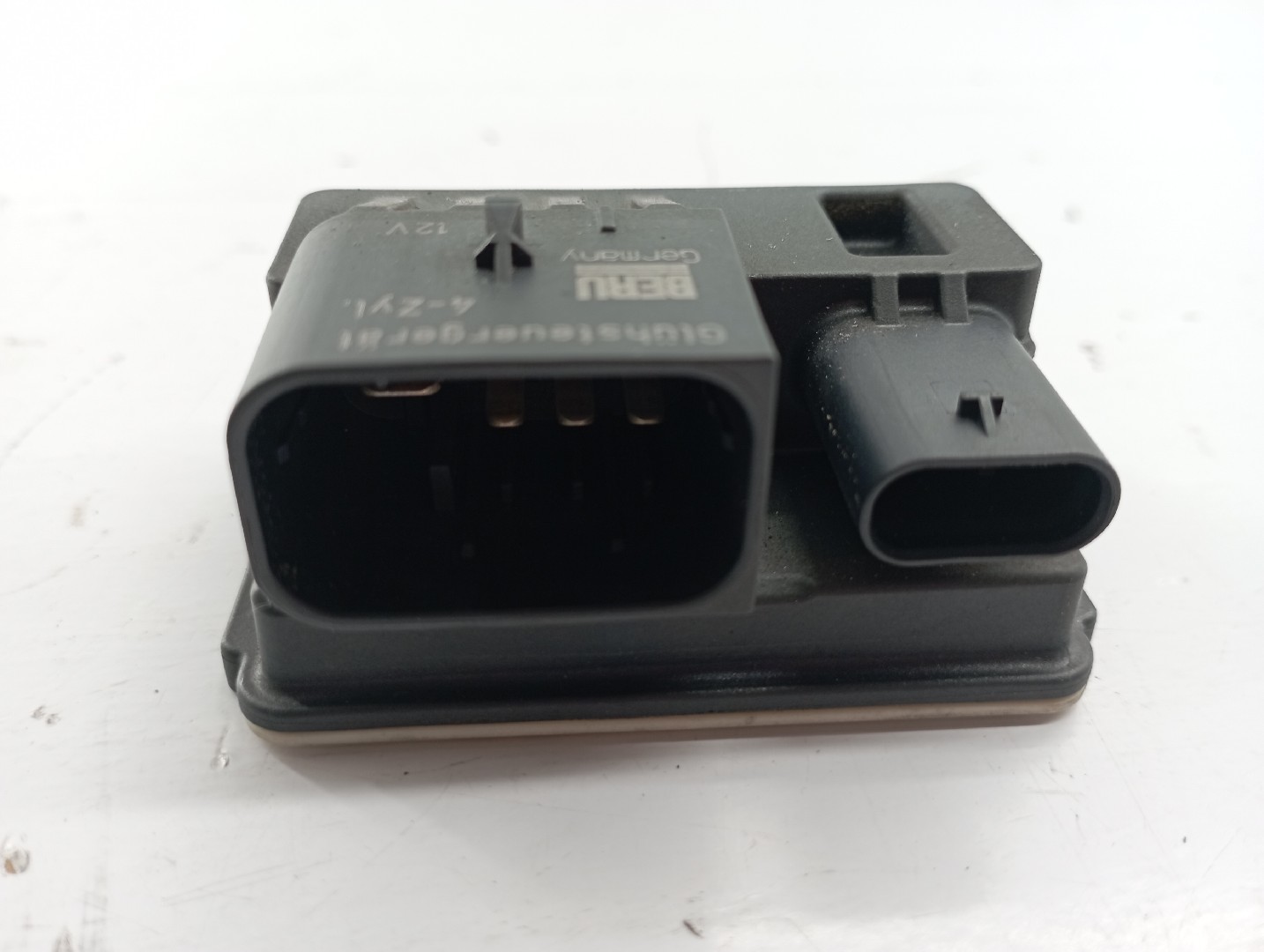 Temporizador das Velas / Rele BMW 5 (F10) | 09 - 16 Imagem-1