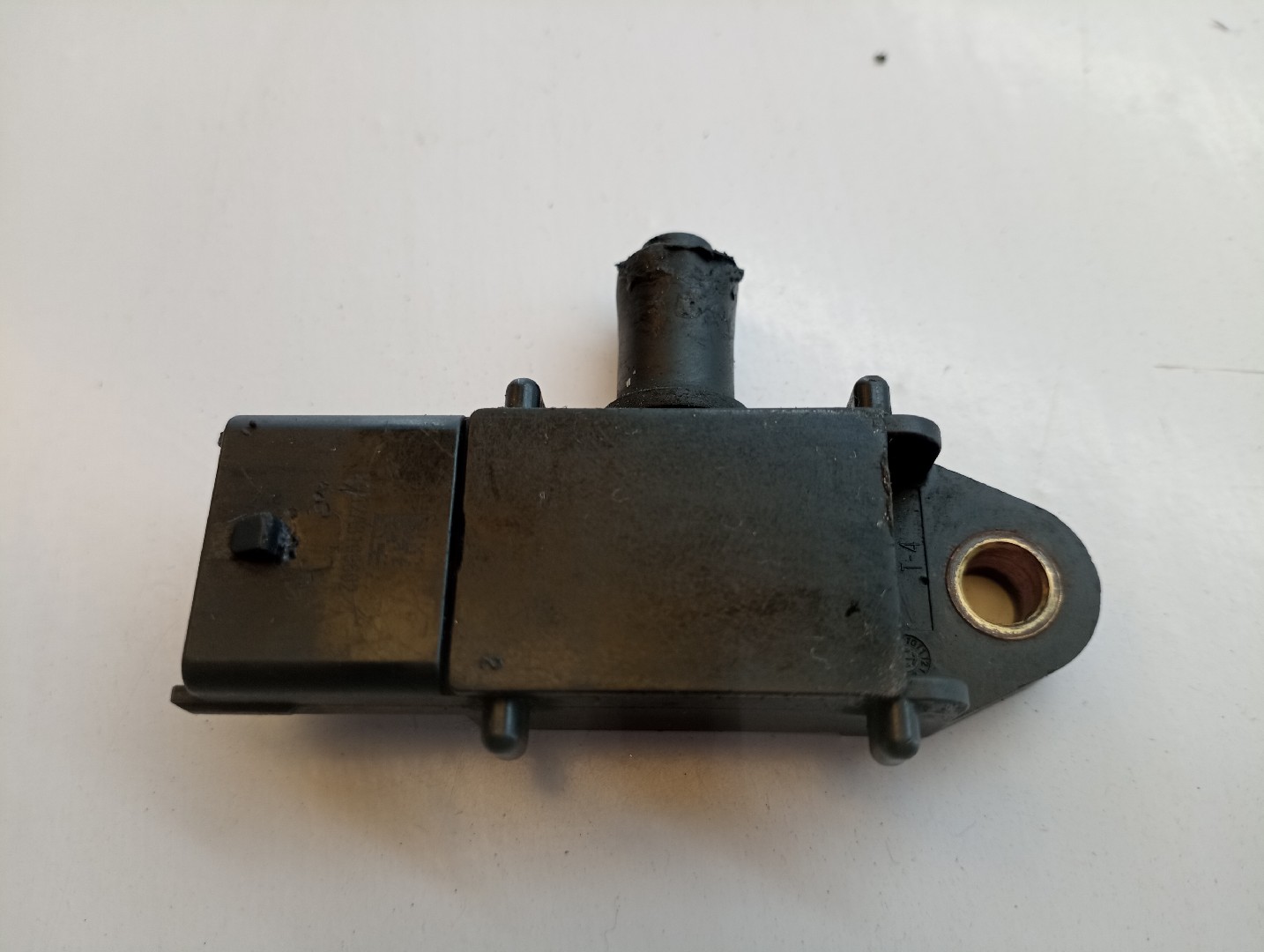 Sensor de pressão de gases de escape OPEL ASTRA J (P10) | 09 - 15 Imagem-2