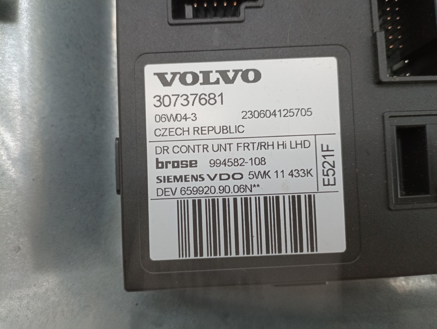 Mecanismo do vidro  frente direito VOLVO V50 (545) | 03 - 12 Imagem-4