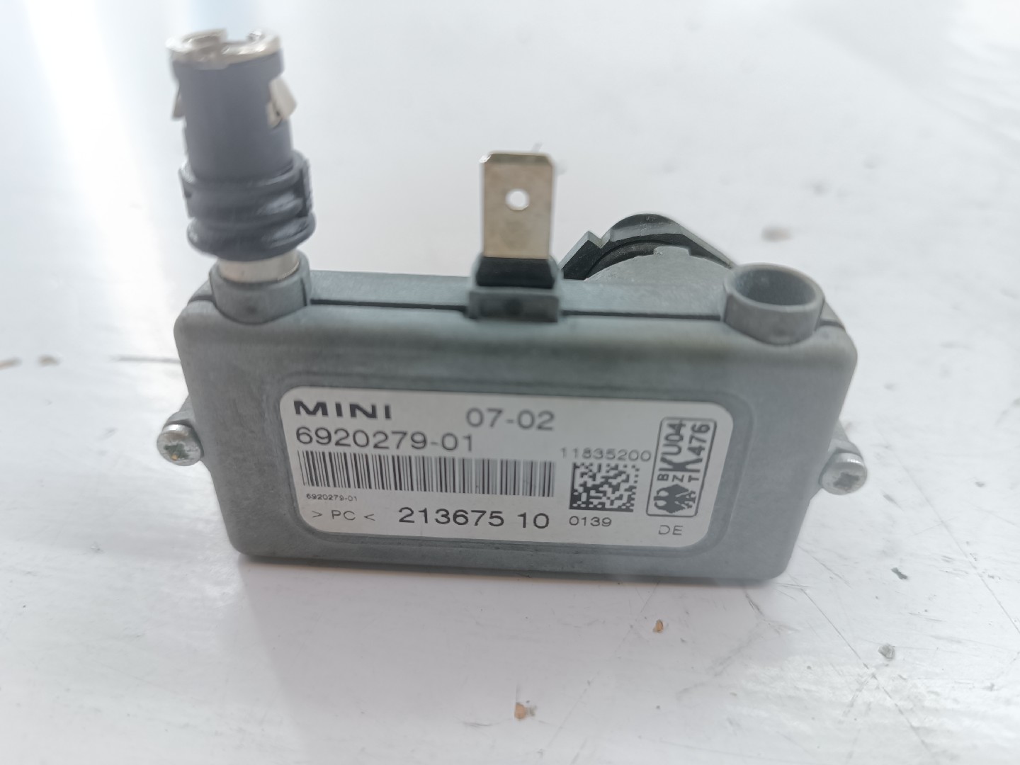 Amplificador de antena MINI MINI (R50, R53) | 01 - 06