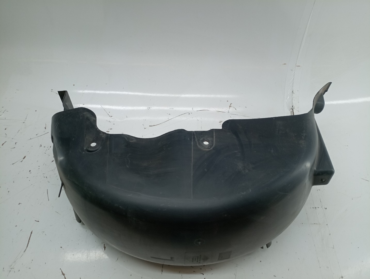 Cava de Roda Traseira Esquerda MINI MINI (R50, R53) | 01 - 06 Imagem-1