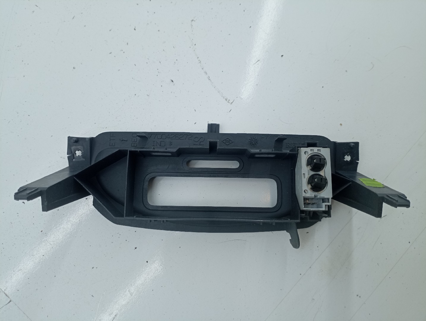 Moldura do display RENAULT CLIO II (BB_, CB_) | 98 -  Imagem-5
