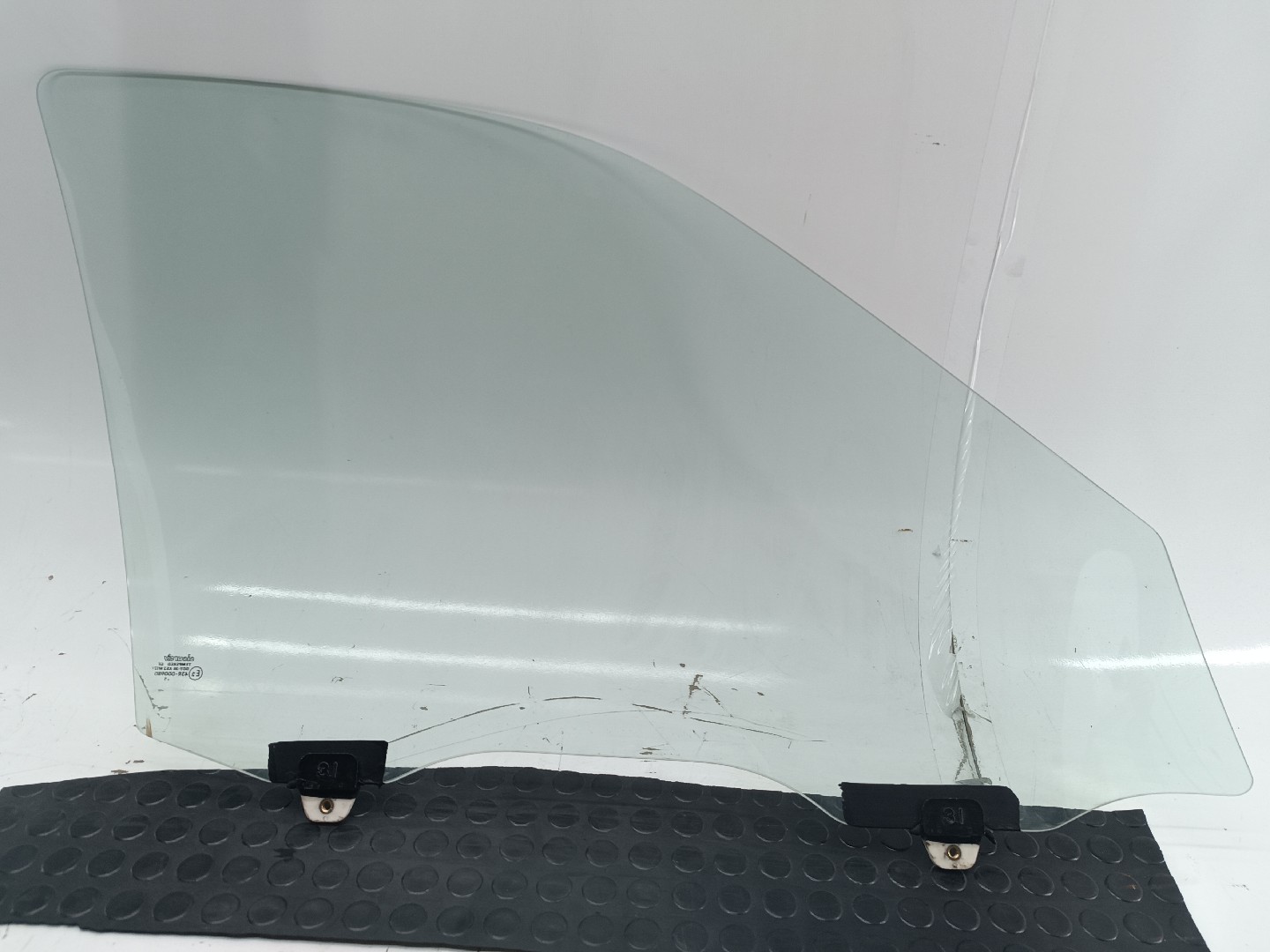 Vidro de Porta Frente Esquerdo HONDA CIVIC VI Fastback (MA, MB) | 94 - 01 Imagem-2