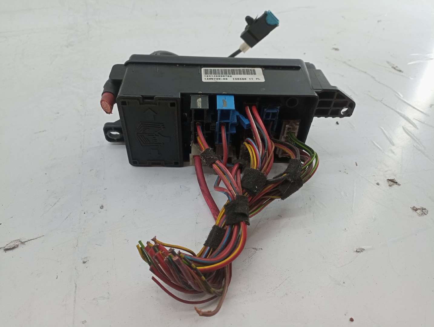 Caixa de fusíveis e relés MINI MINI (R50, R53) | 01 - 06 Imagem-1