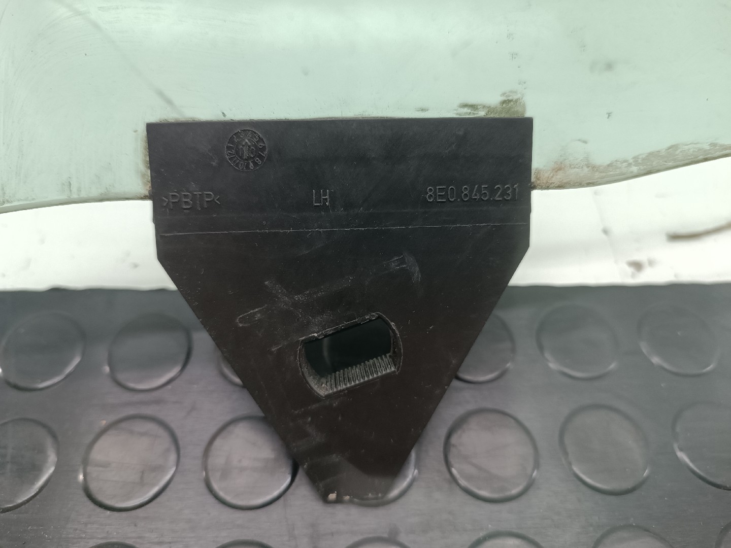 Vidro de Porta Frente Esquerdo SEAT EXEO ST (3R5) | 09 - 13 Imagem-1