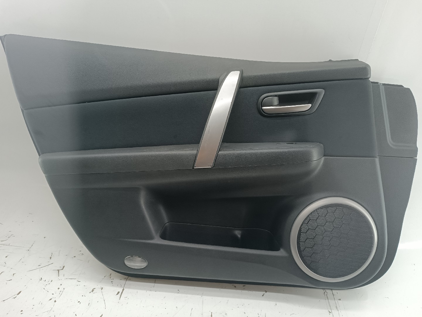 Quartela de porta frente esquerda MAZDA 6 Hatchback (GH) | 07 - 13