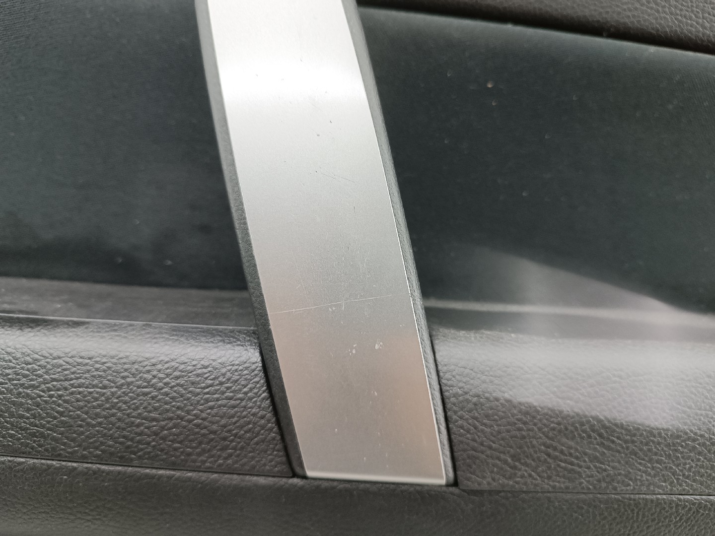 Quartela de porta trás direita MAZDA 6 Hatchback (GH) | 07 - 13 Imagem-1