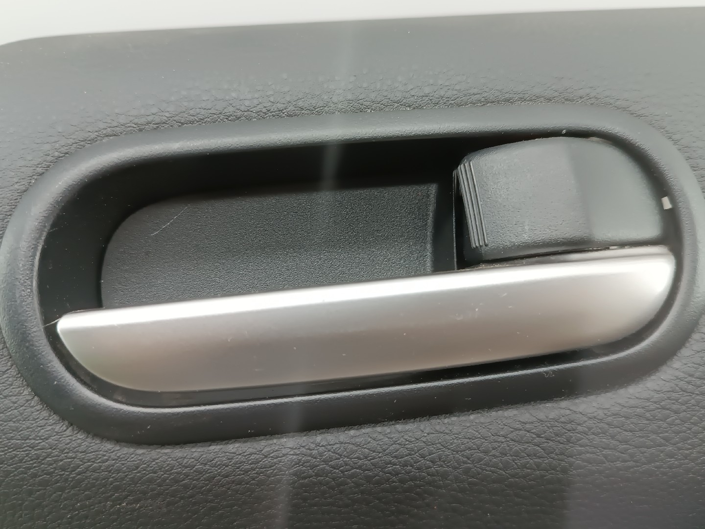 Quartela de porta trás direita MAZDA 6 Hatchback (GH) | 07 - 13 Imagem-9