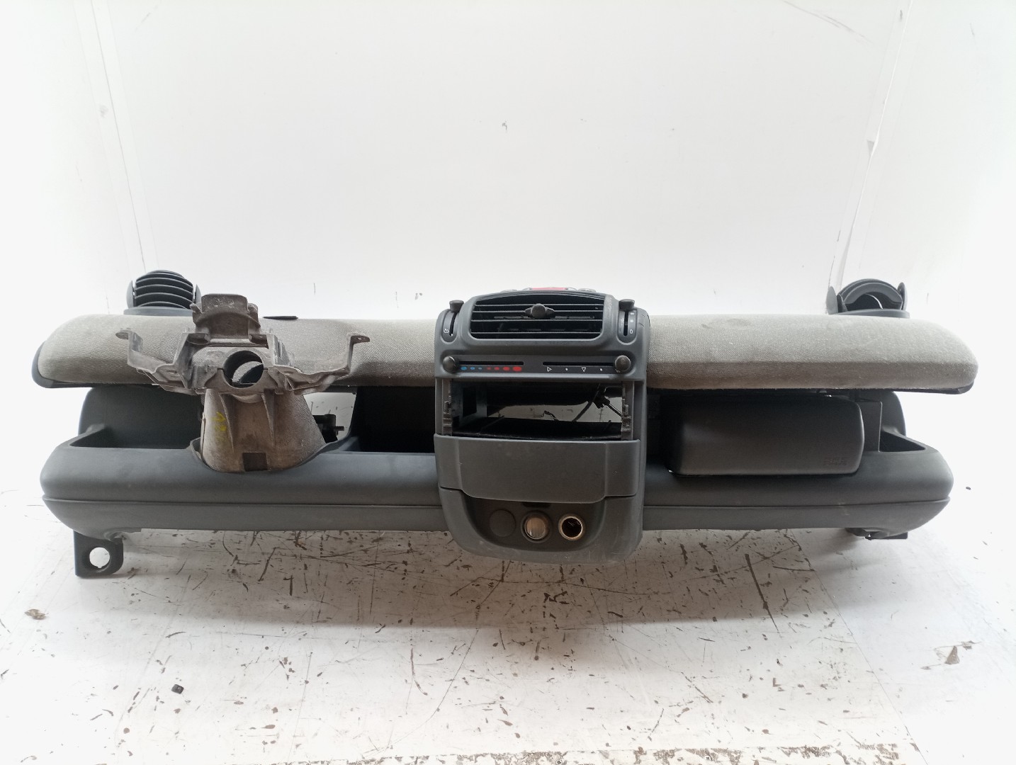 Tablero de instrumentos SMART FORTWO Coupé (450) | 04 - 07 Imagem-11