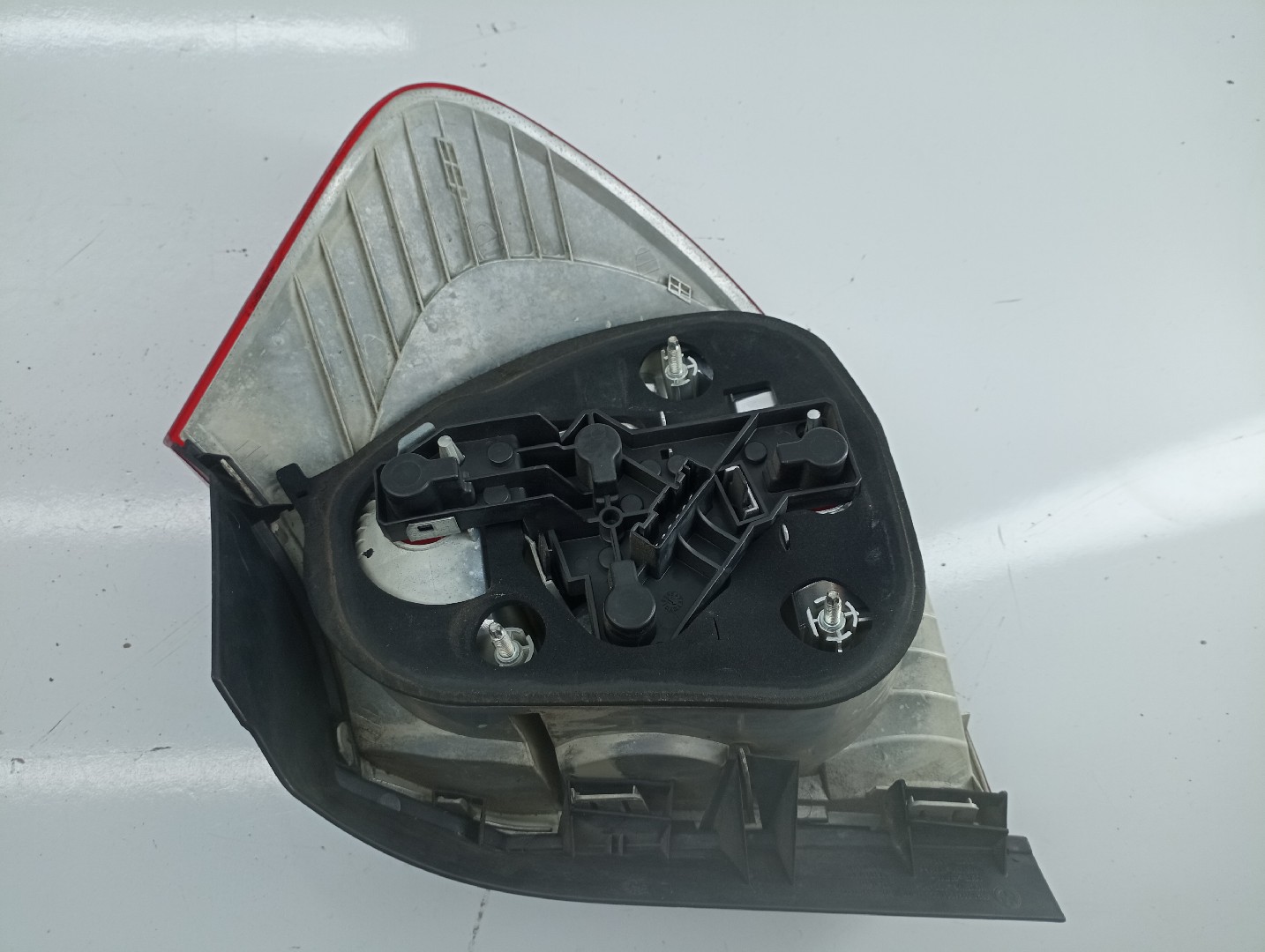 Farolim Stop Esquerdo BMW 1 (E87) | 03 - 13 Imagem-3