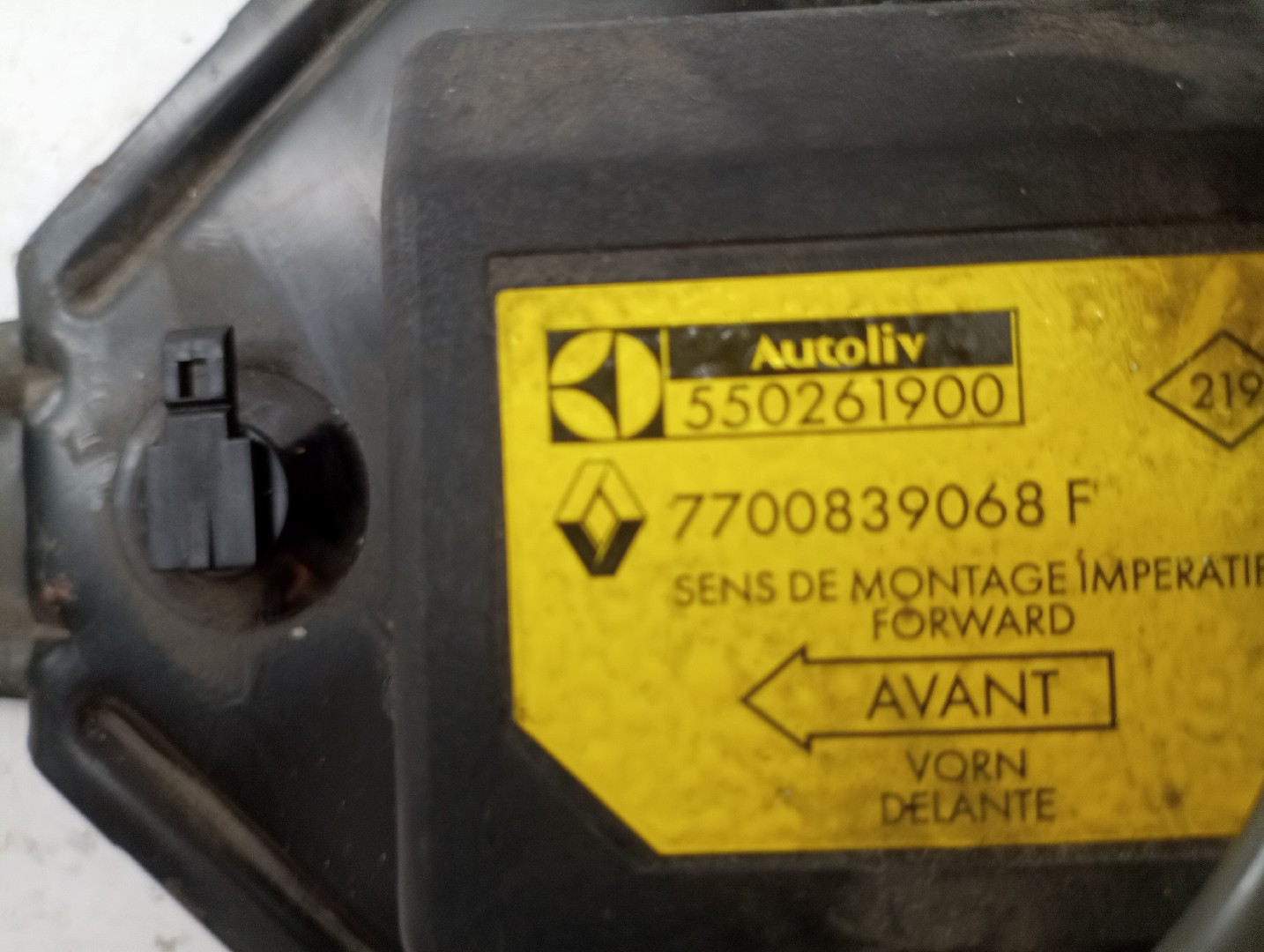 Unidade de control RENAULT CLIO I (B/C57_, 5/357_) | 90 - 98 Imagem-3
