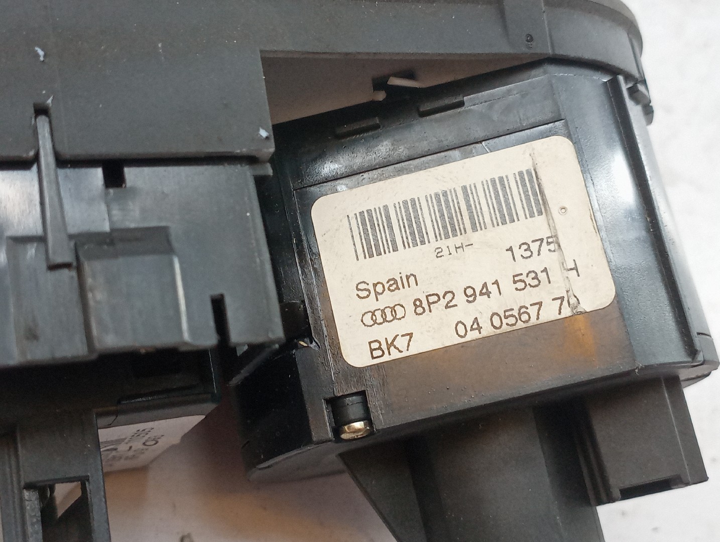 Módulo controlo de luzes AUDI R8 (422, 423) | 07 - 15