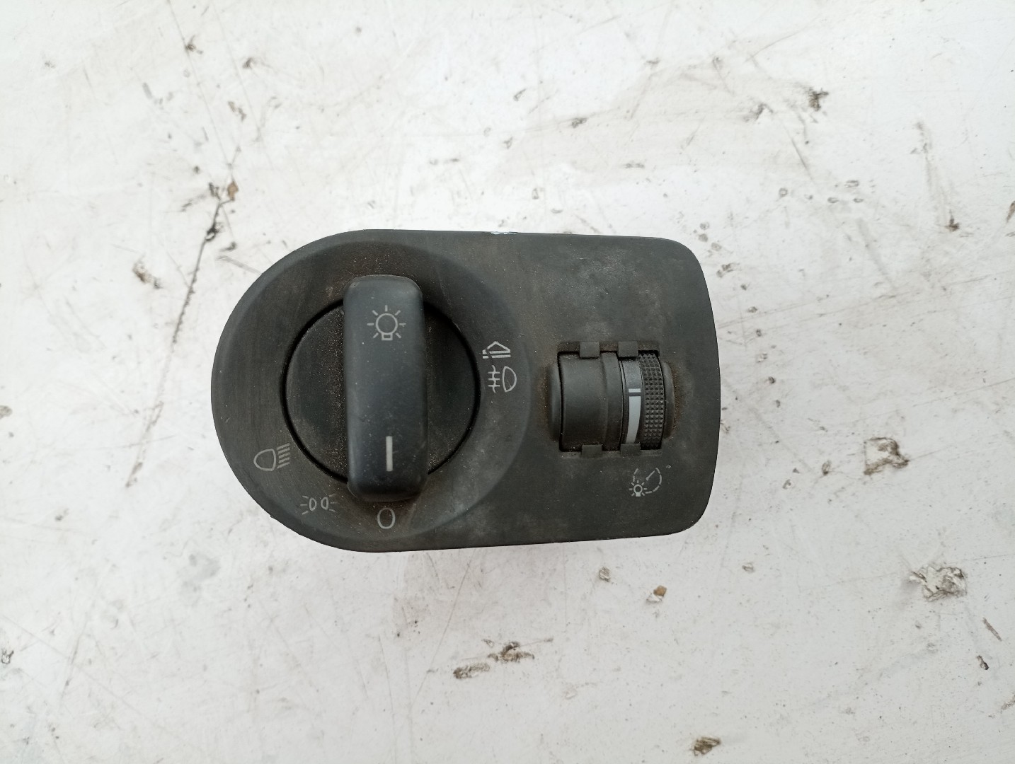 Módulo controlo de luzes AUDI R8 (422, 423) | 07 - 15 Imagem-4
