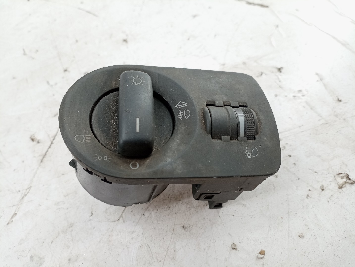 Módulo controlo de luzes AUDI R8 (422, 423) | 07 - 15 Imagem-5