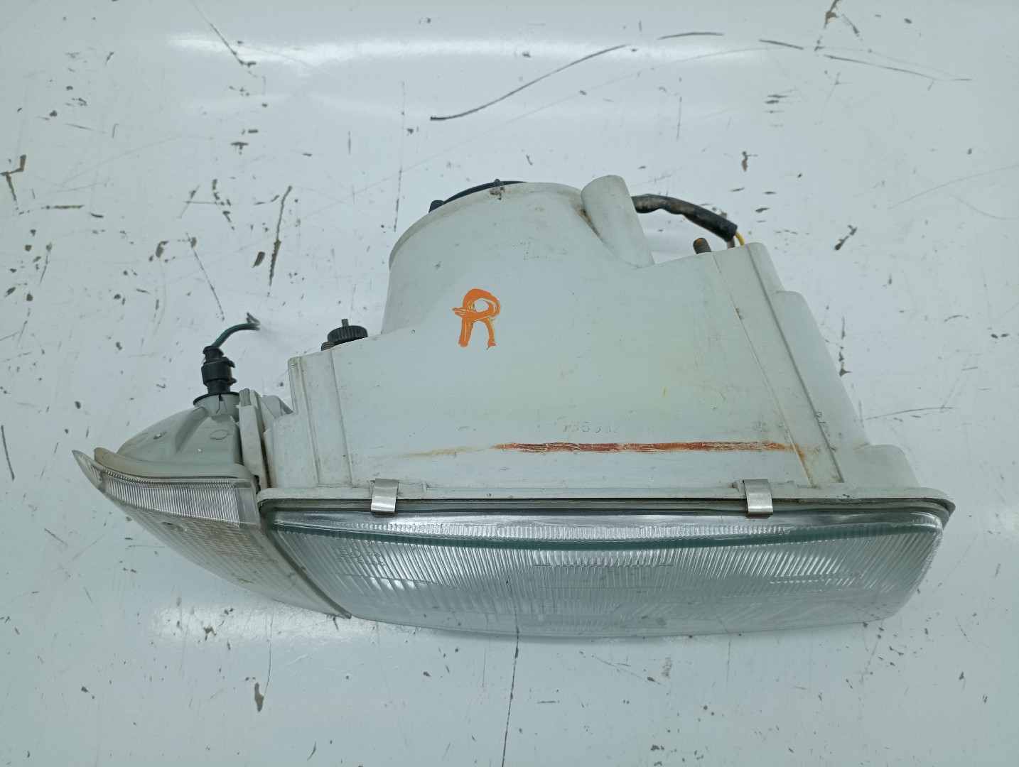 Ótica Direita IVECO DAILY I Camião de plataforma/chassis | 78 - 99 Imagem-1