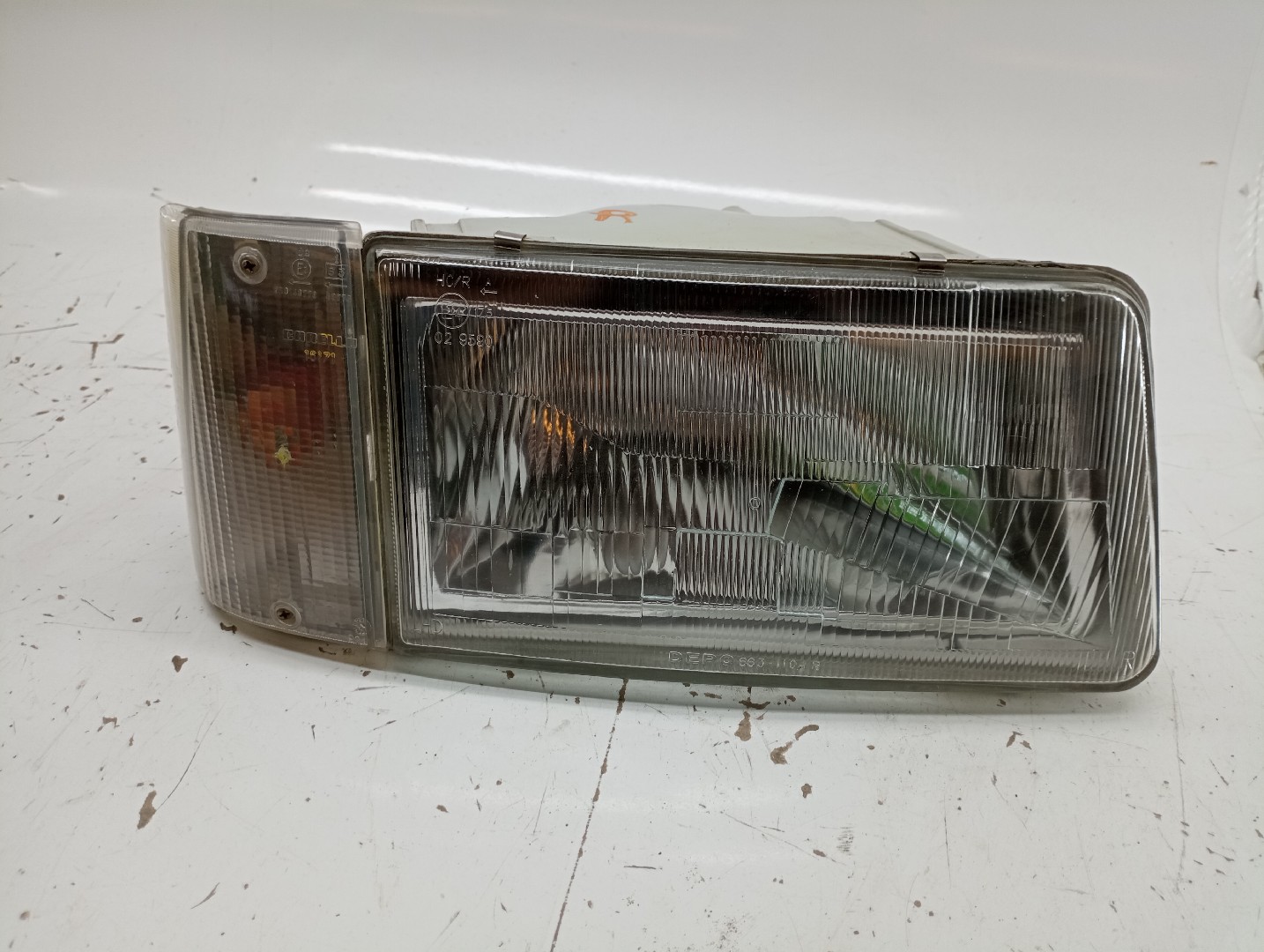 Ótica Direita IVECO DAILY I Camião de plataforma/chassis | 78 - 99 Imagem-9