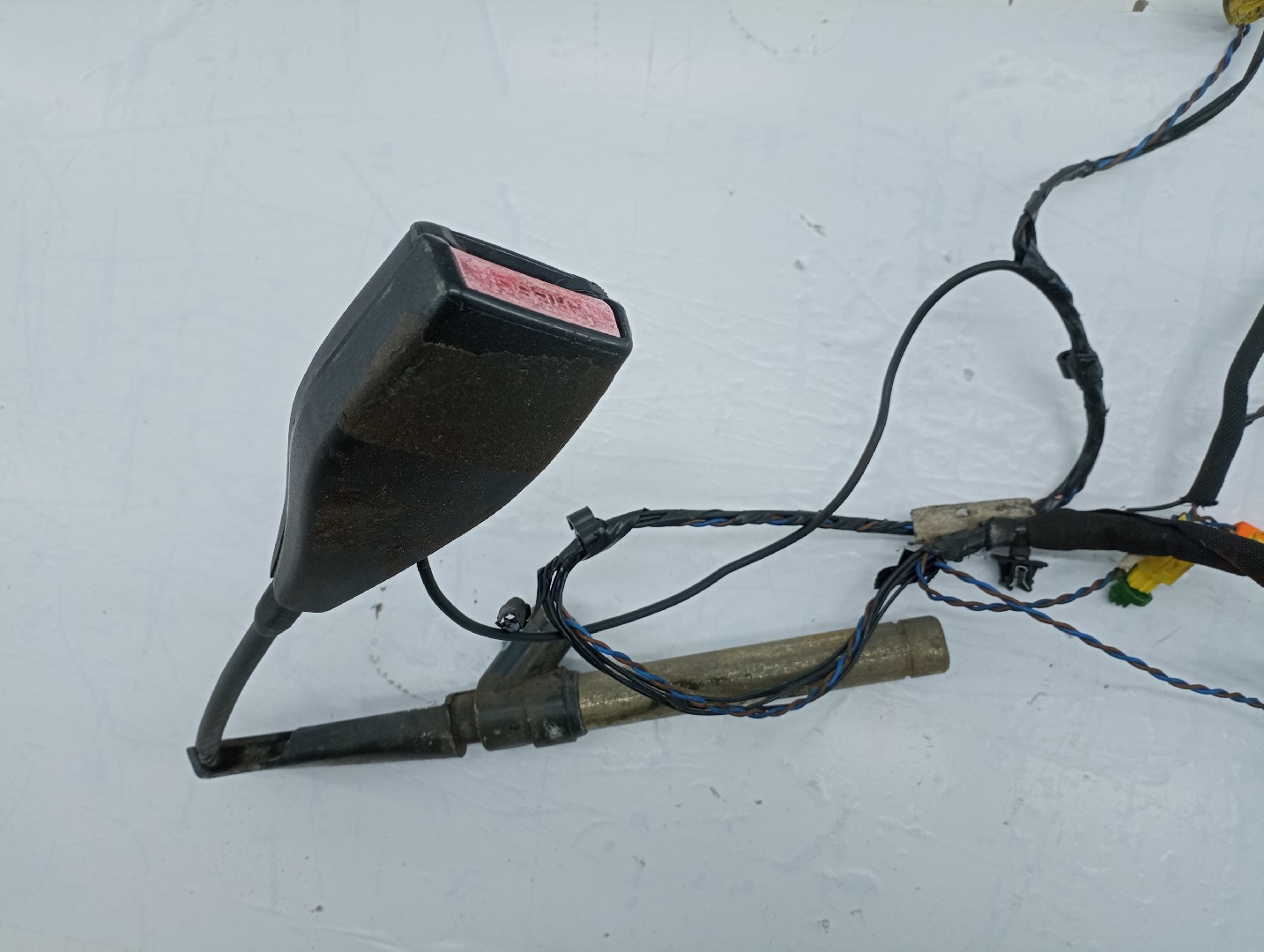 Encaixe do cinto RENAULT LAGUNA II (BG0/1_) | 01 - 07 Imagem-3