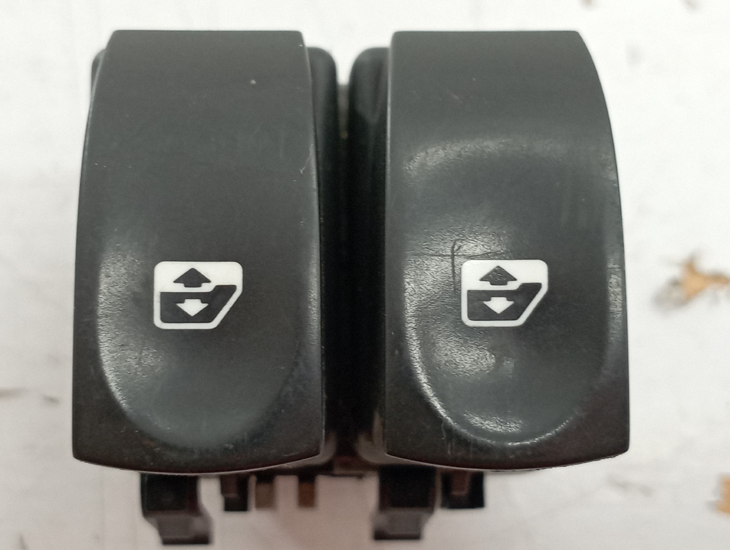 Comutador de vidro RENAULT CLIO III (BR0/1, CR0/1) | 05 -  Imagem-5