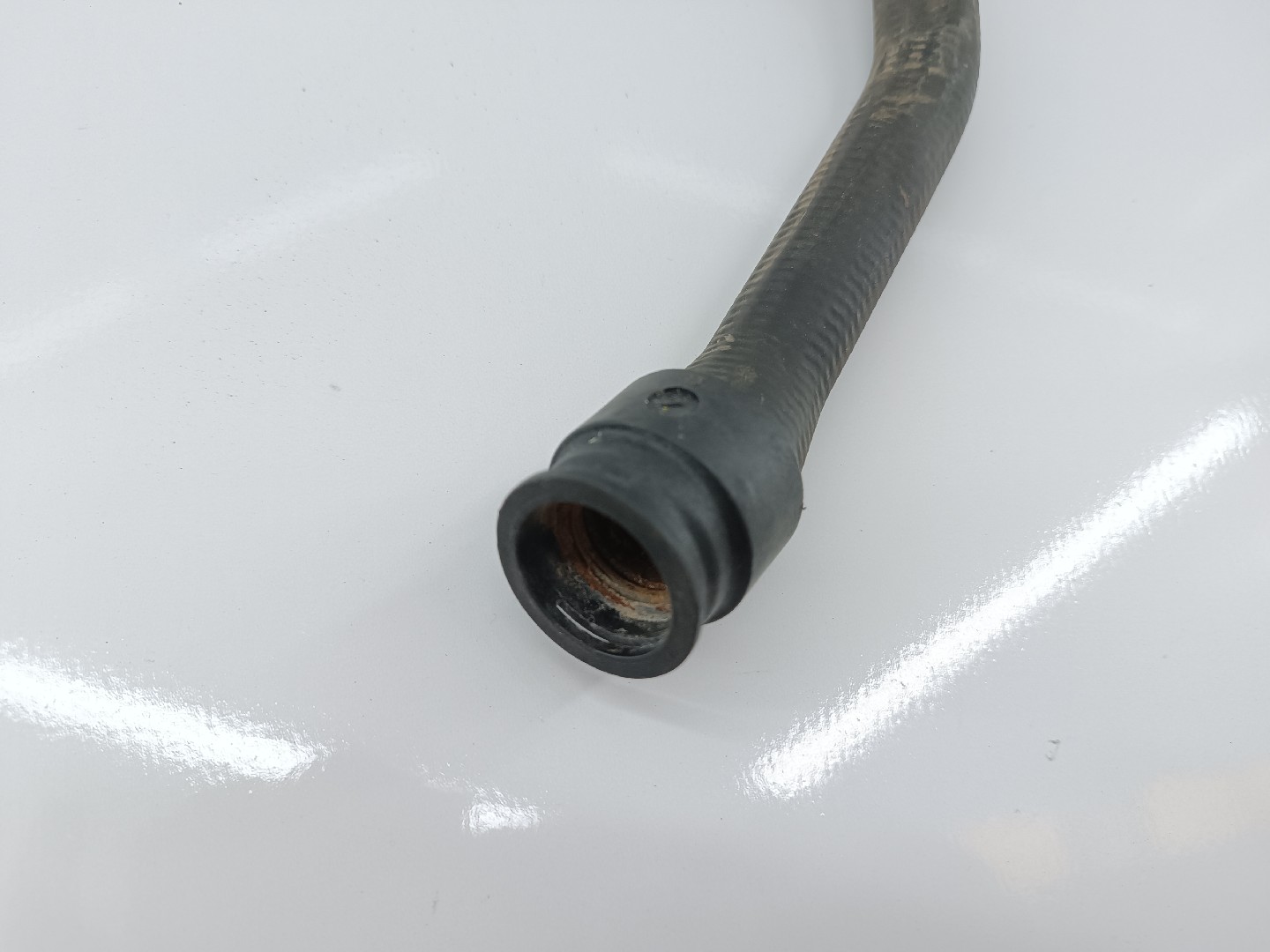 Tubo de Água PEUGEOT 607 (9D, 9U) | 00 -  Imagem-1