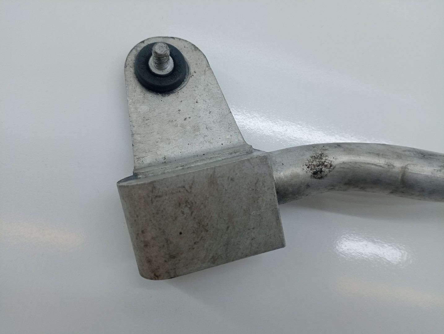 Tubo de Ar Condicionado BMW 5 (F10) | 09 - 16 Imagem-3