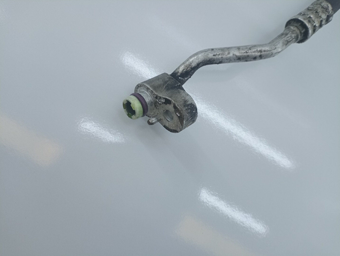 Tubo de Ar condicionado BMW 5 (F10) | 09 - 16 Imagem-2