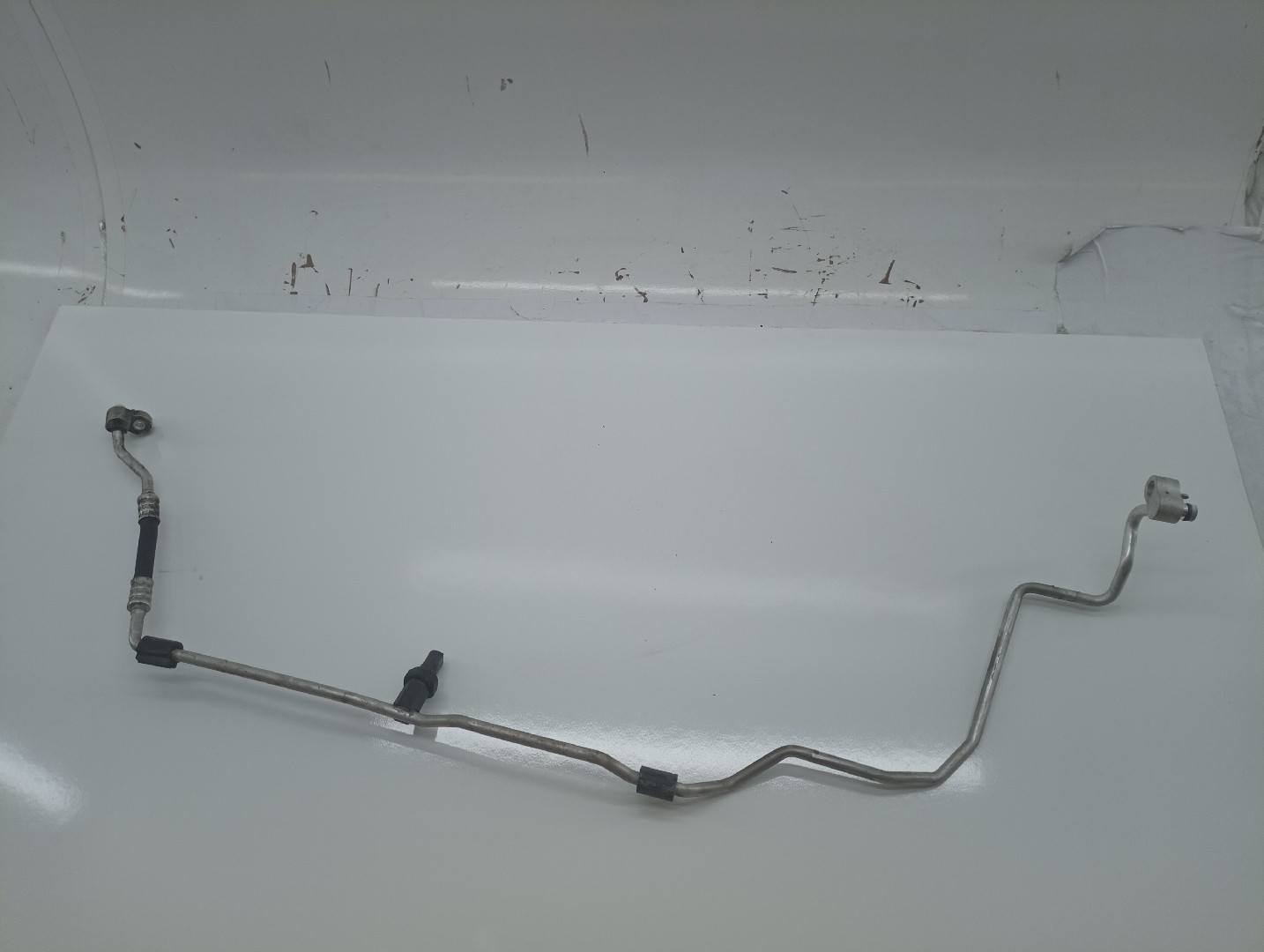 Tubo de Ar condicionado BMW 5 (F10) | 09 - 16 Imagem-4