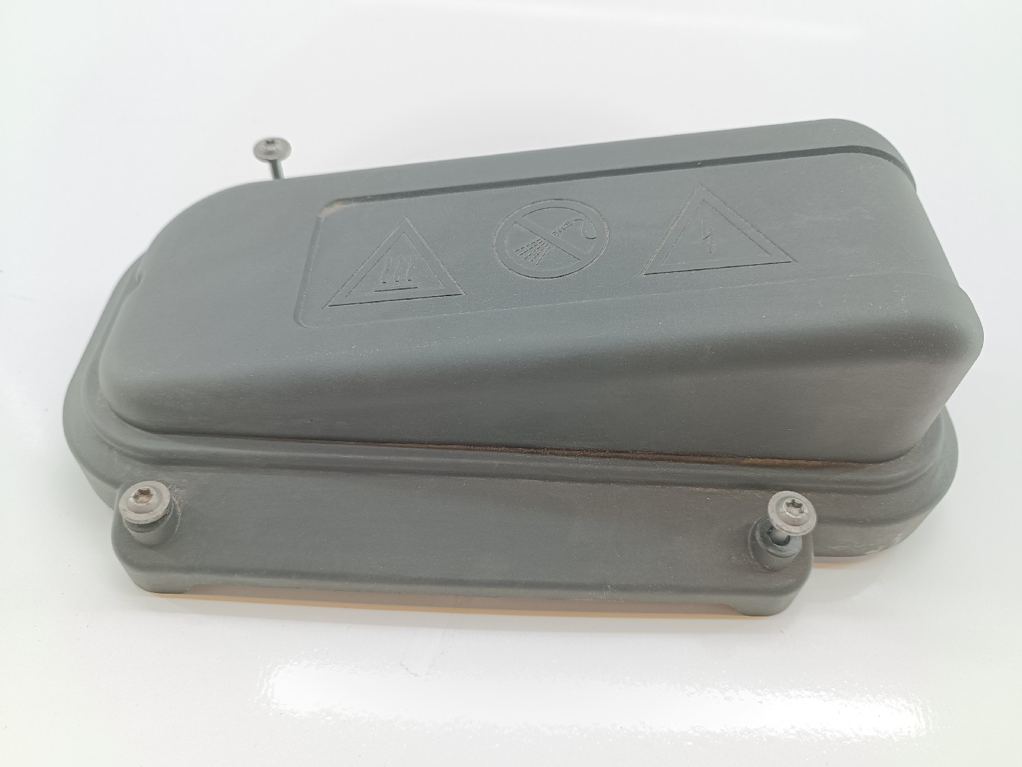 Tampa de caixa de fusiveis BMW 5 (F10) | 09 - 16 Imagem-4