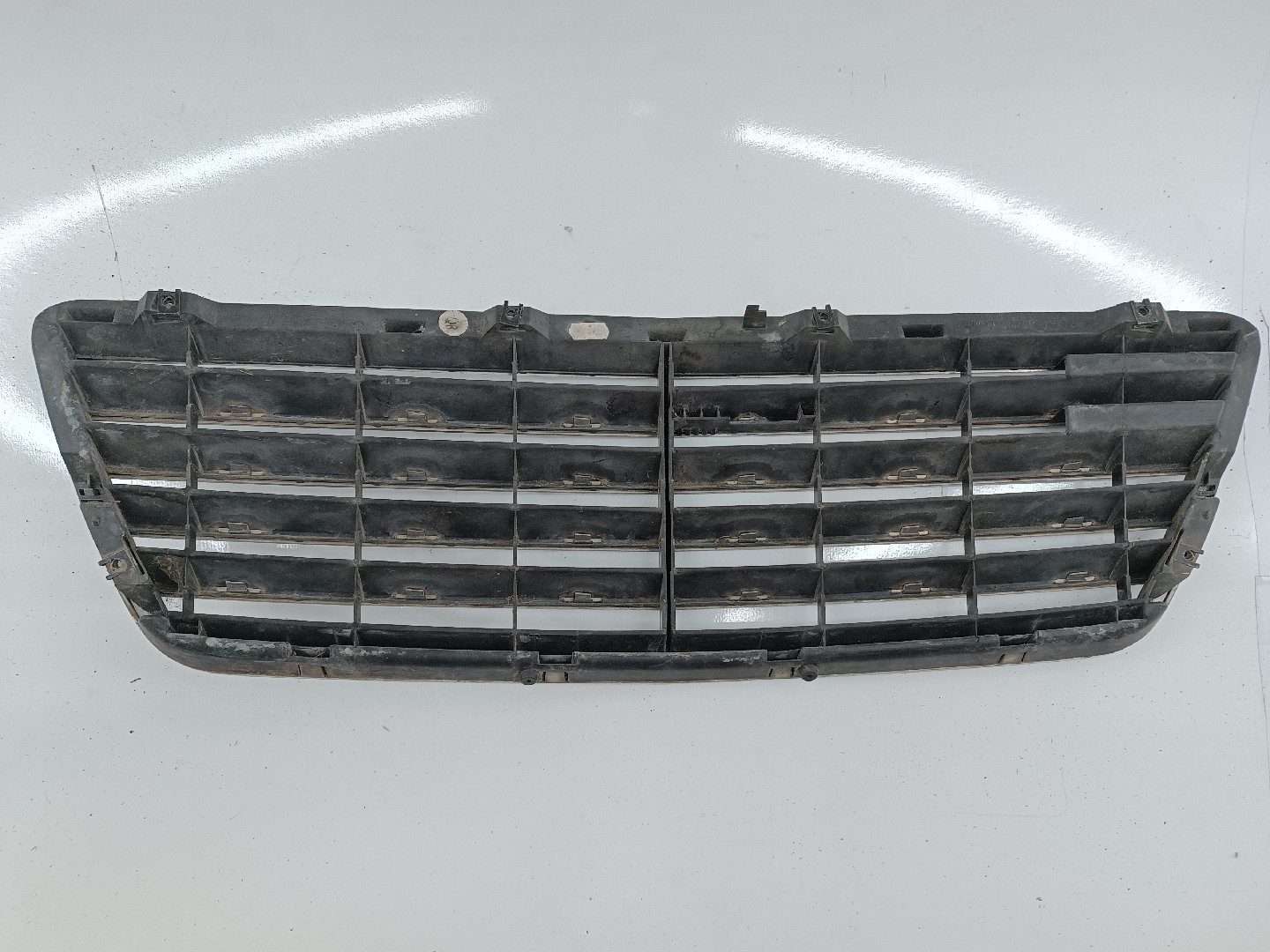 Grelha da Frente MERCEDES-BENZ E-CLASS (W210) | 95 - 03