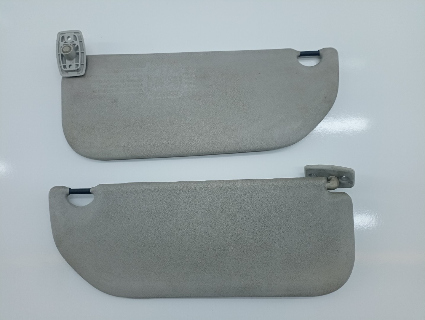 Palas de sol direita e esquerda CITROEN SAXO Hatchback van (S3_) | 97 - 03 Imagem-1