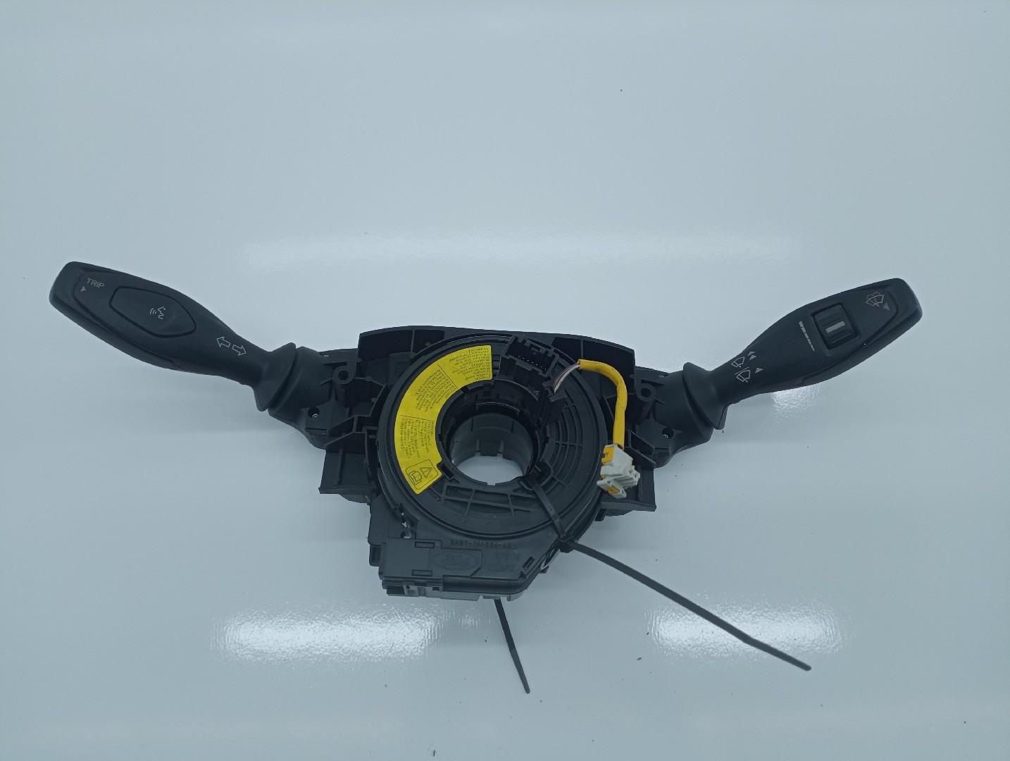 Comutador de piscas e limpa para-brisas FORD FIESTA VI (CB1, CCN) | 08 - 