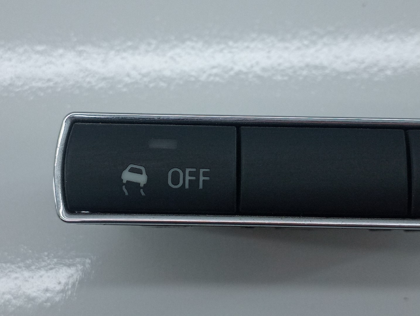 Botão de controlo de tração FORD FIESTA VI (CB1, CCN) | 08 -  Imagem-1