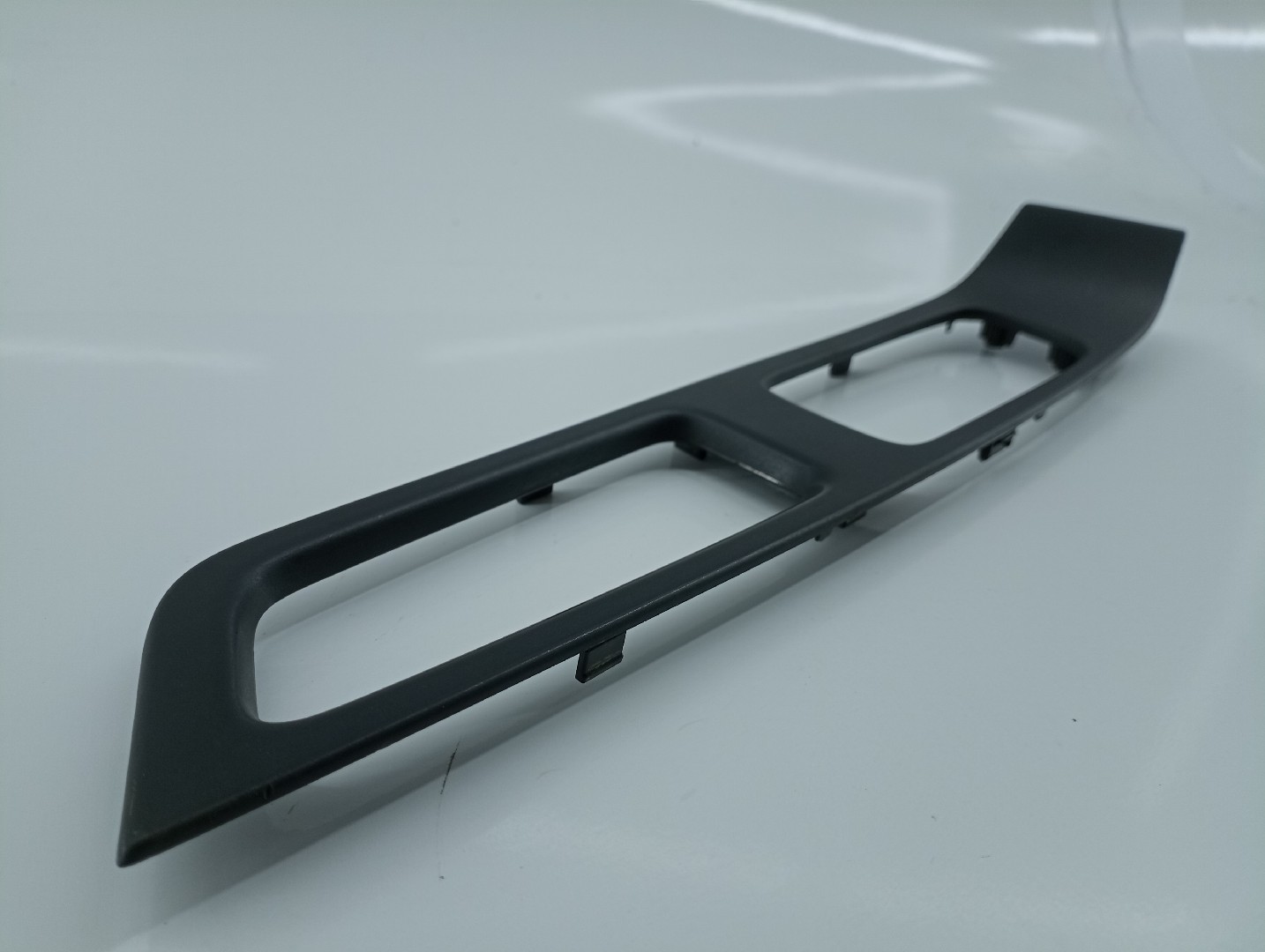 Acabamento de porta VOLVO XC60 (156) | 08 -  Imagem-4