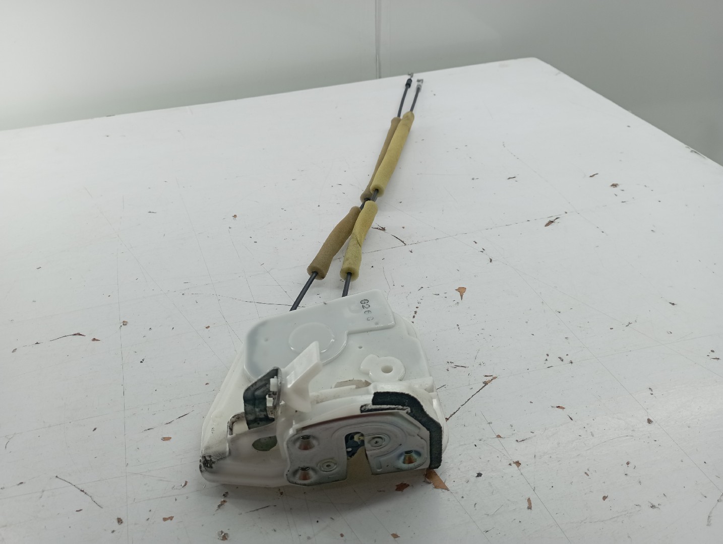 Fecho da Porta Frente Esquerdo MAZDA 6 Hatchback (GH) | 07 - 13