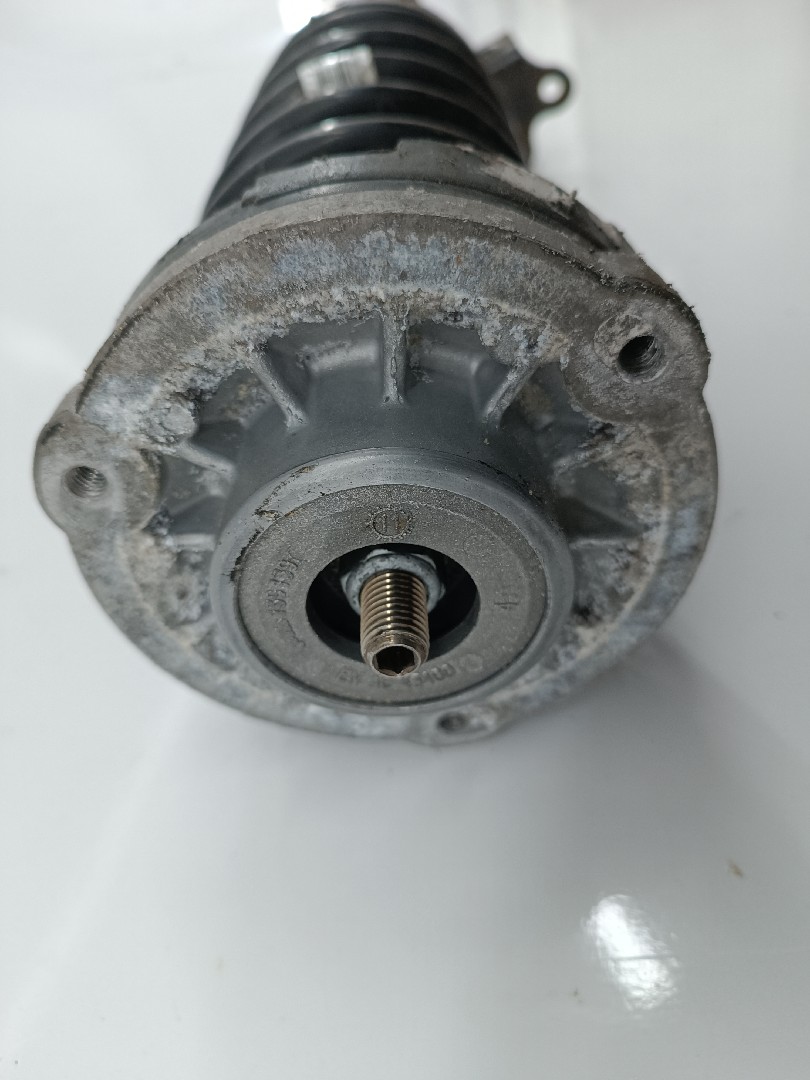 Amortecedor frente esquerdo BMW 5 (F10) | 09 - 16