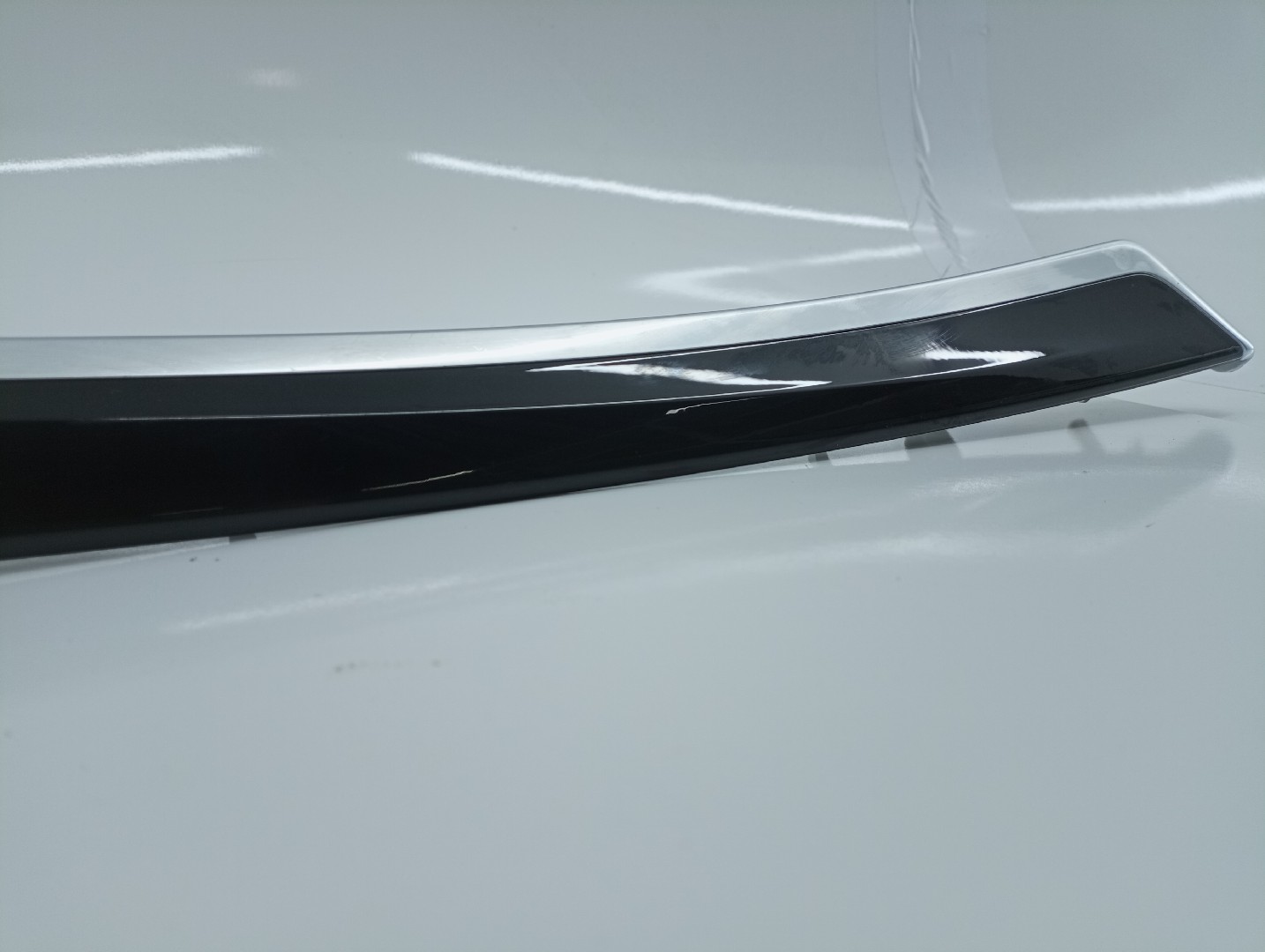 Friso da porta da frente BMW 5 (F10) | 09 - 16