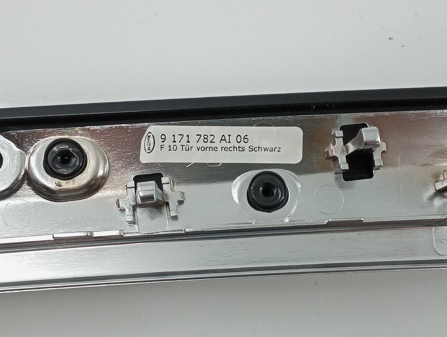 Friso da porta da frente BMW 5 (F10) | 09 - 16 Imagem-2