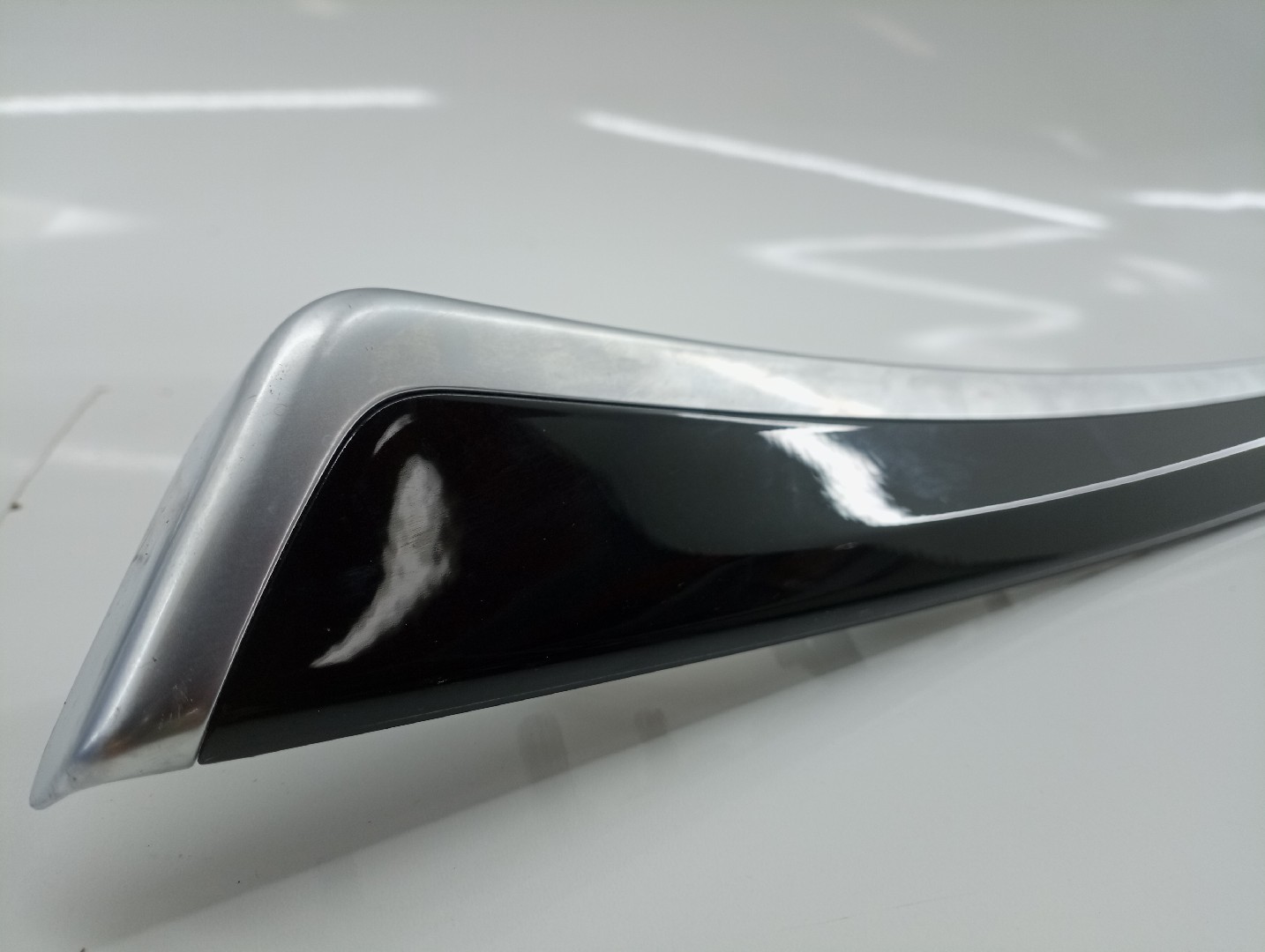 Friso da porta BMW 5 (F10) | 09 - 16 Imagem-5