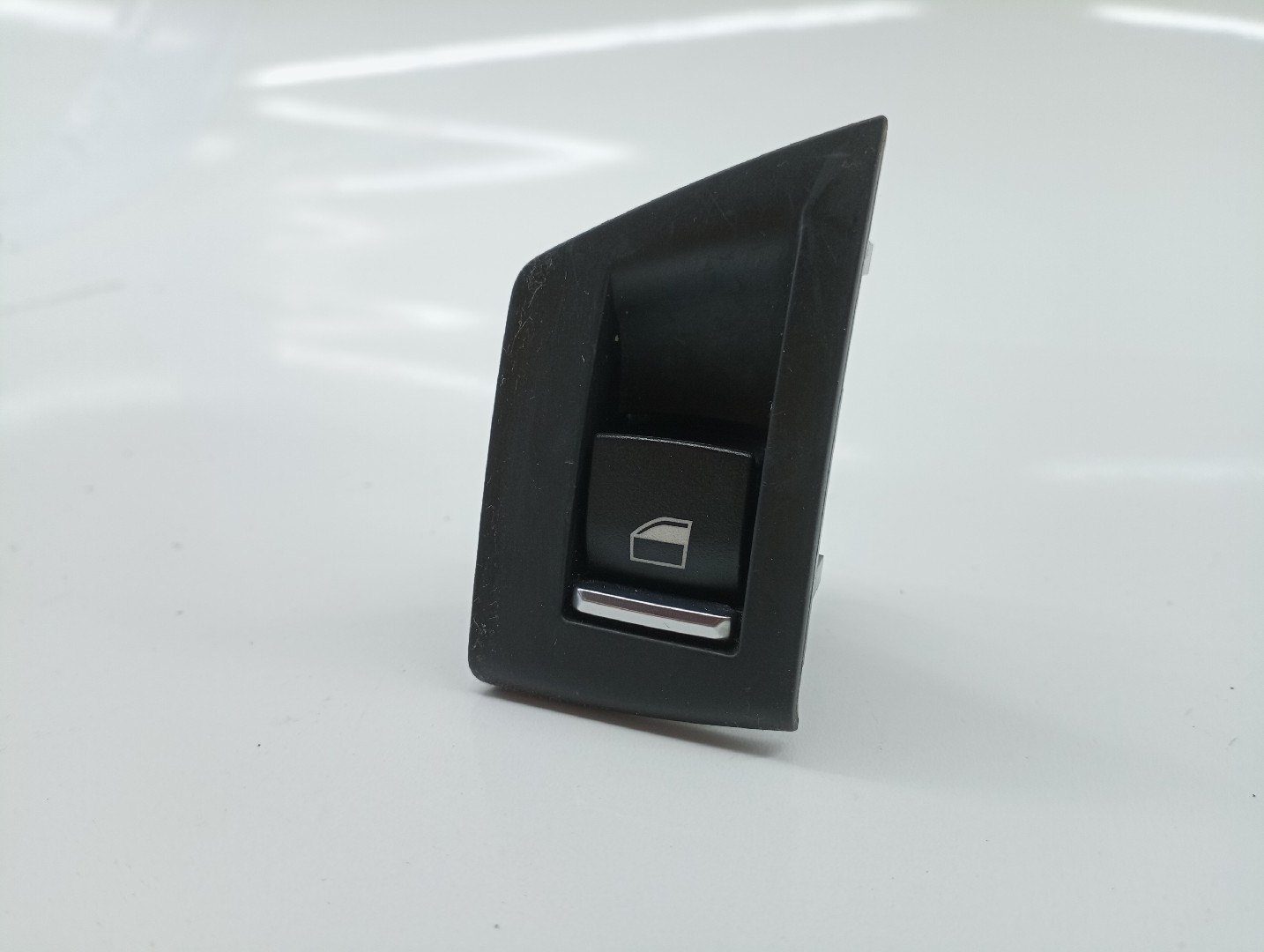 Comutador de vidro frente esquerdo BMW 5 (F10) | 09 - 16
